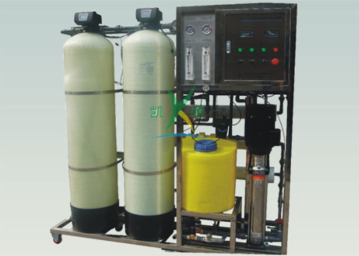 Brackish Water Reverse Osmosis Water Treatment System 1000LPH With FRP Tank