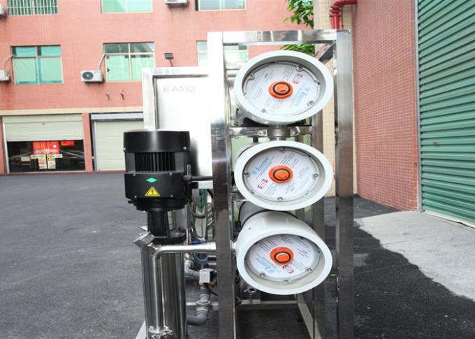 FRP 3000LPH Drinking Water Treatment Plant / Reverse Osmosis Water ...